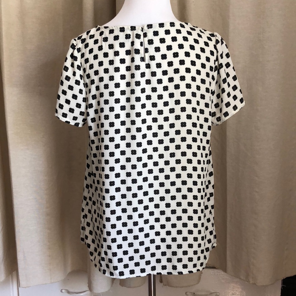 Super Sweet Patterned Blouse - Picture 3 of 7